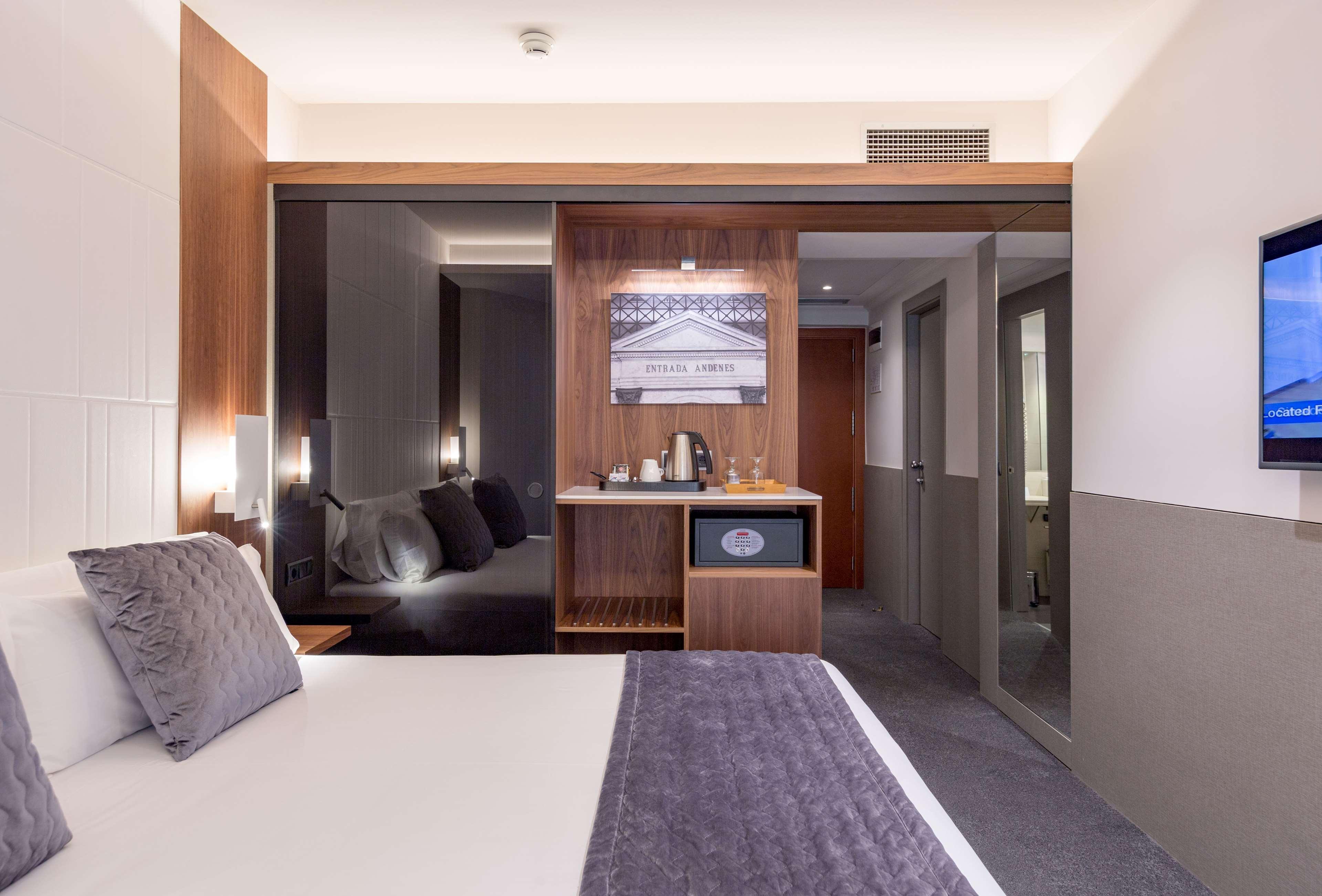 Best Western Premier Hotel Dante Barcelona Luaran gambar
