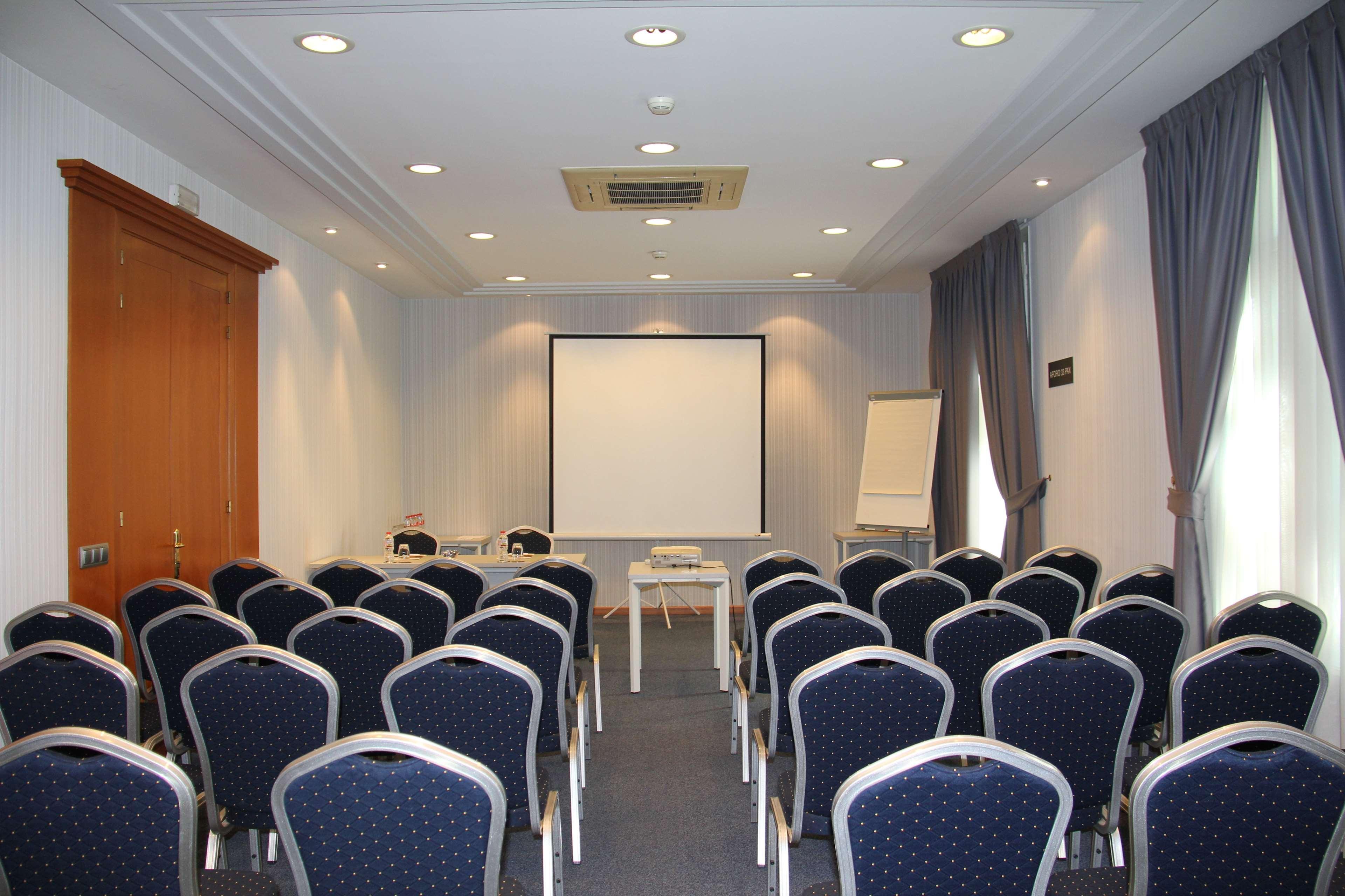 Best Western Premier Hotel Dante Barcelona Luaran gambar