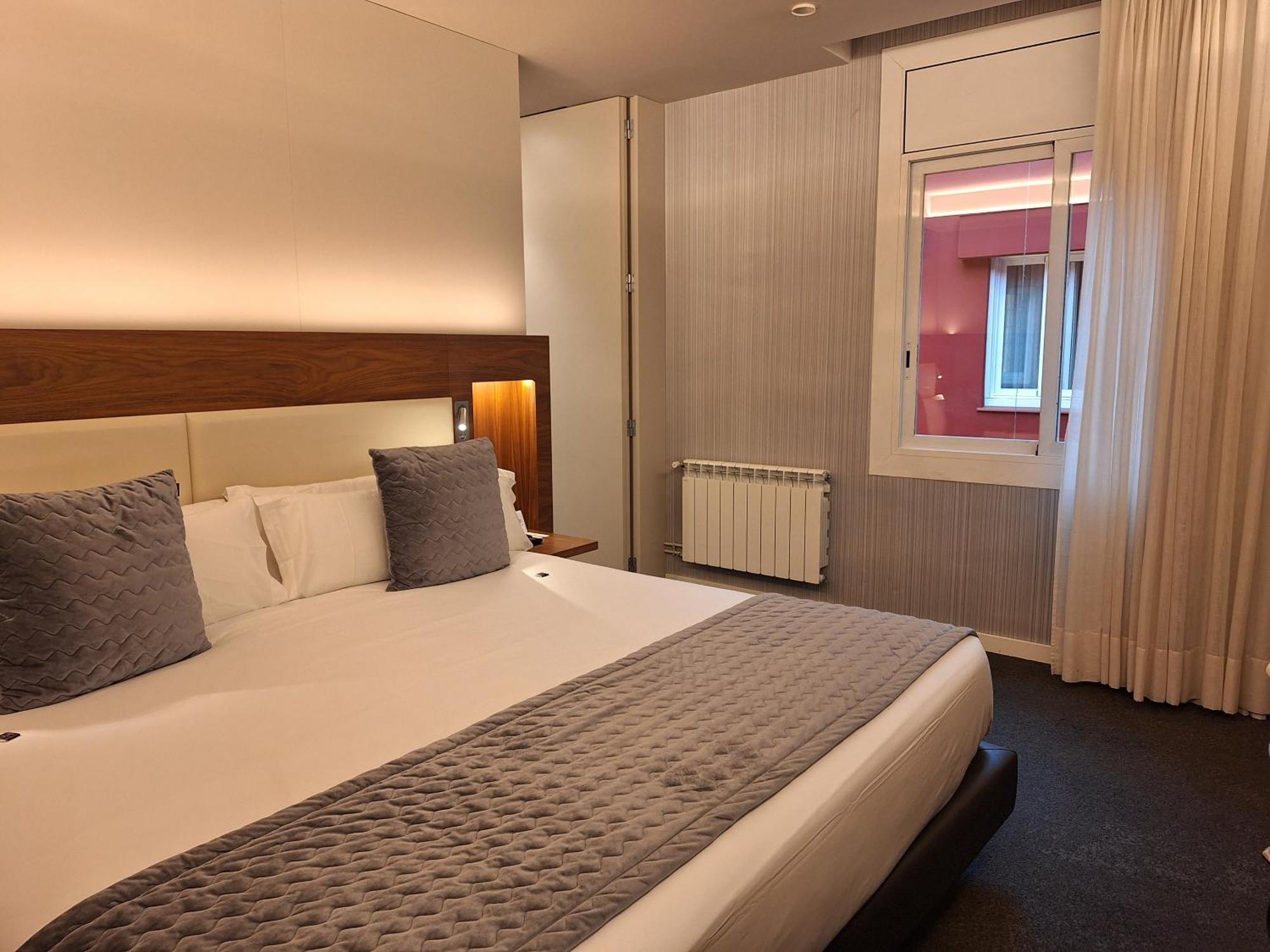 Best Western Premier Hotel Dante Barcelona Luaran gambar